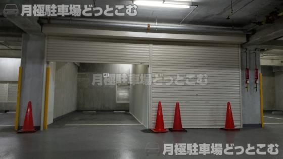 横浜市旭区笹野台1-31-12の月極駐車場1