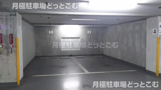 横浜市旭区笹野台1-31-12の月極駐車場2