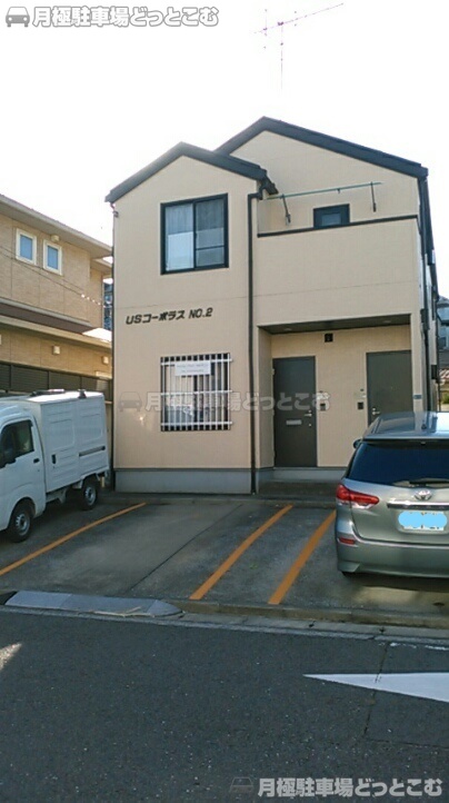 横浜市港南区日野4－62－12の月極駐車場1