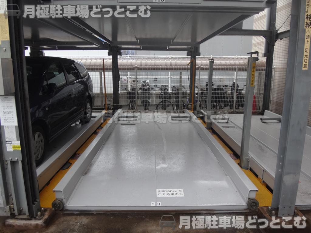 川崎市宮前区宮前平2-3-6の月極駐車場2