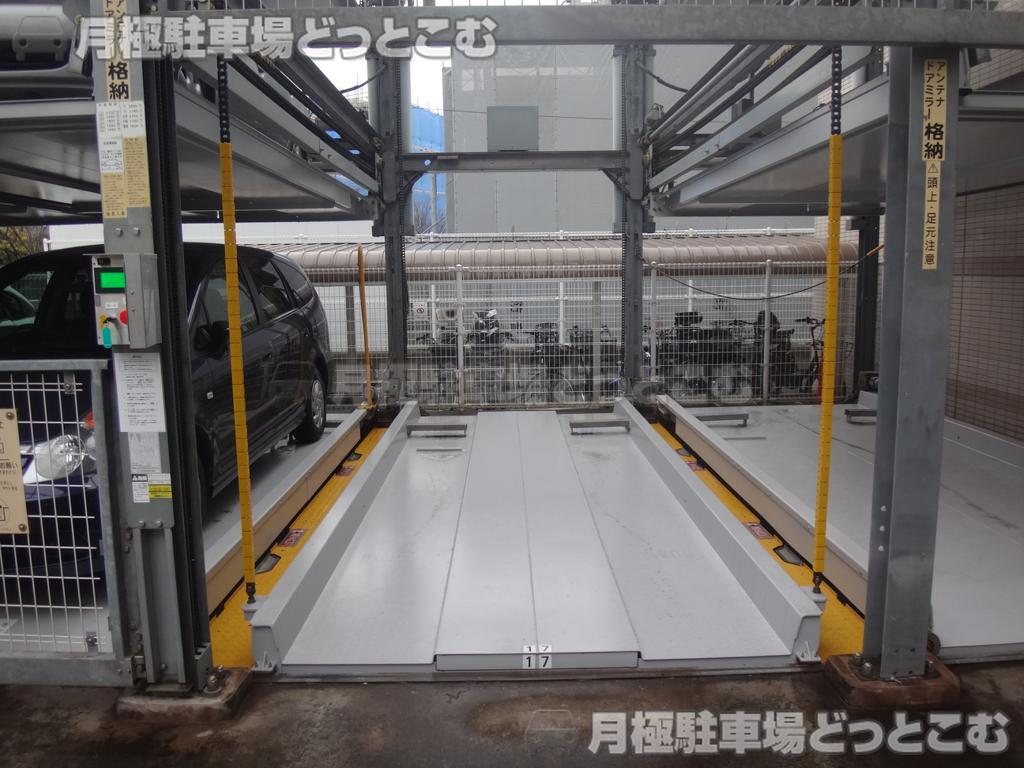 川崎市宮前区宮前平2-3-6の月極駐車場2