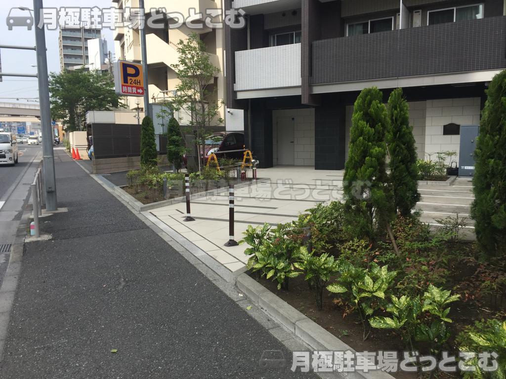 川崎市幸区南幸町3-96の月極駐車場1