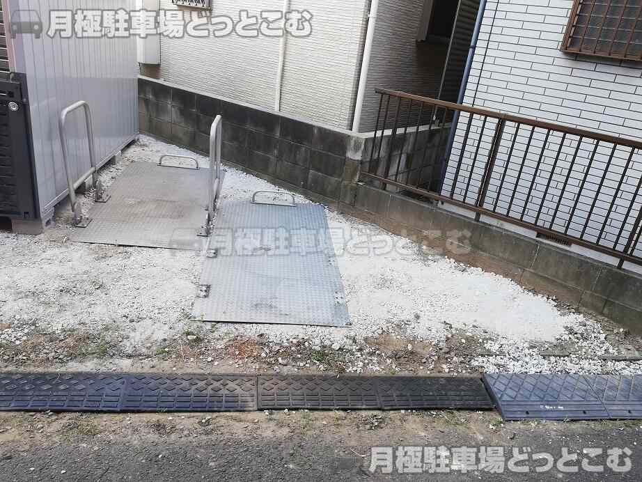 横浜市港北区大豆戸町の月極駐車場2