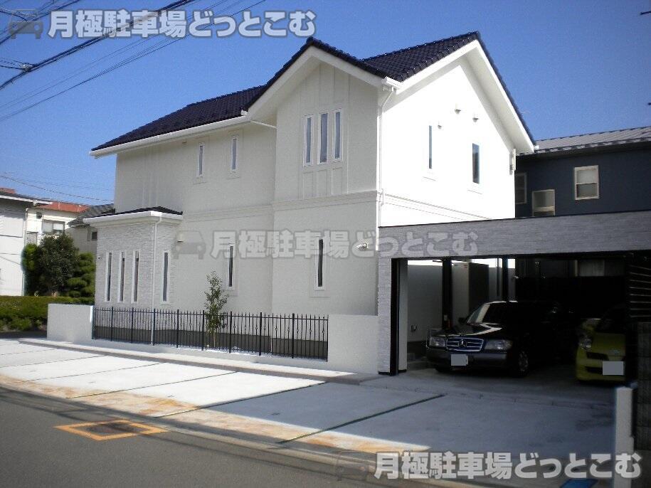 平塚市中原2-2-47の月極駐車場3