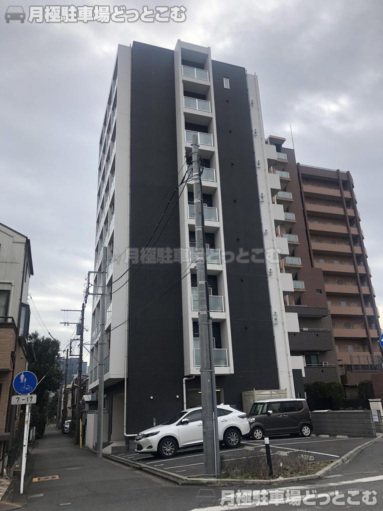川崎市幸区神明町2-29-8の月極駐車場3