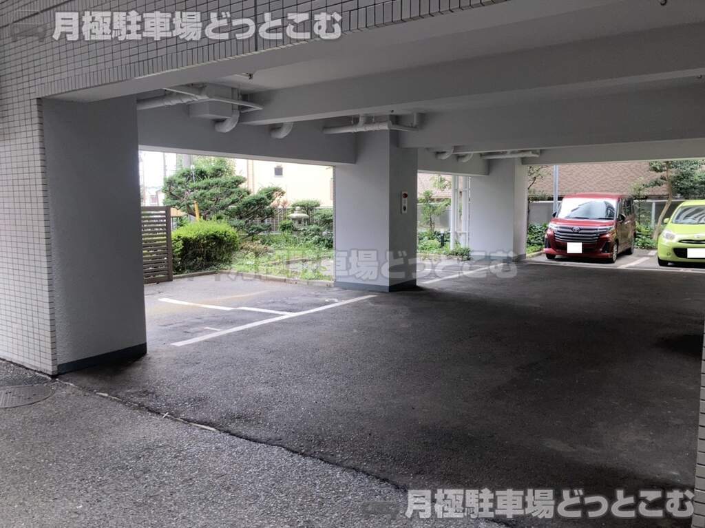 相模原市緑区橋本3-20-17の月極駐車場1