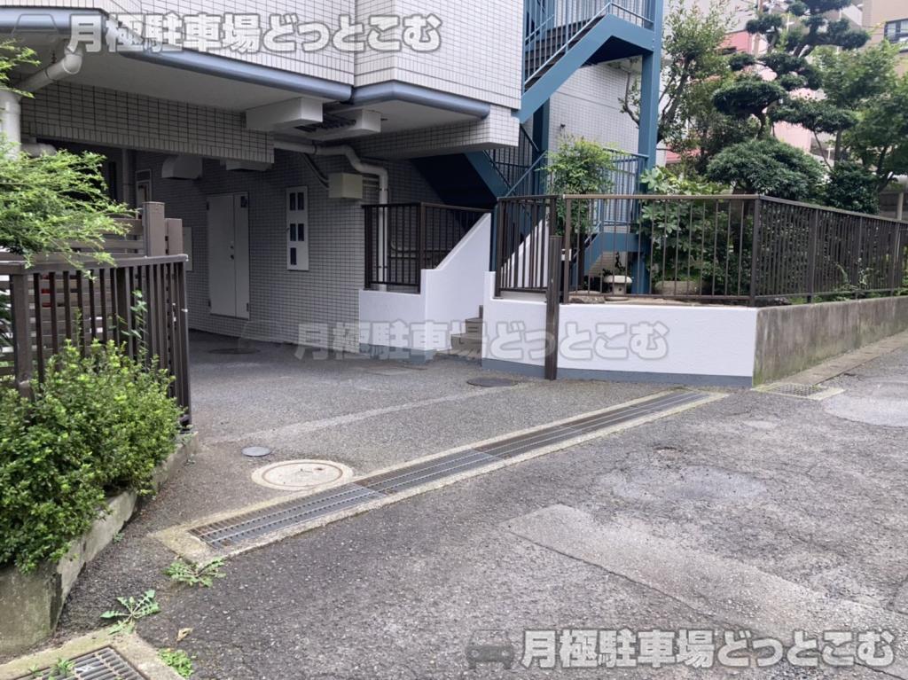 相模原市緑区橋本3-20-17の月極駐車場10