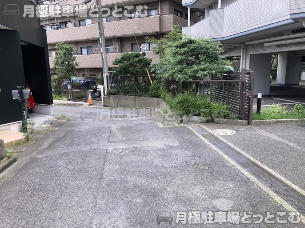相模原市緑区橋本3-20-17の月極駐車場7