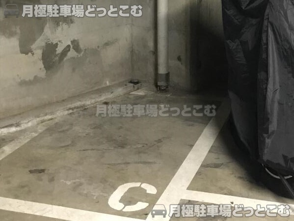 横浜市港北区菊名6-13-53の月極駐車場2