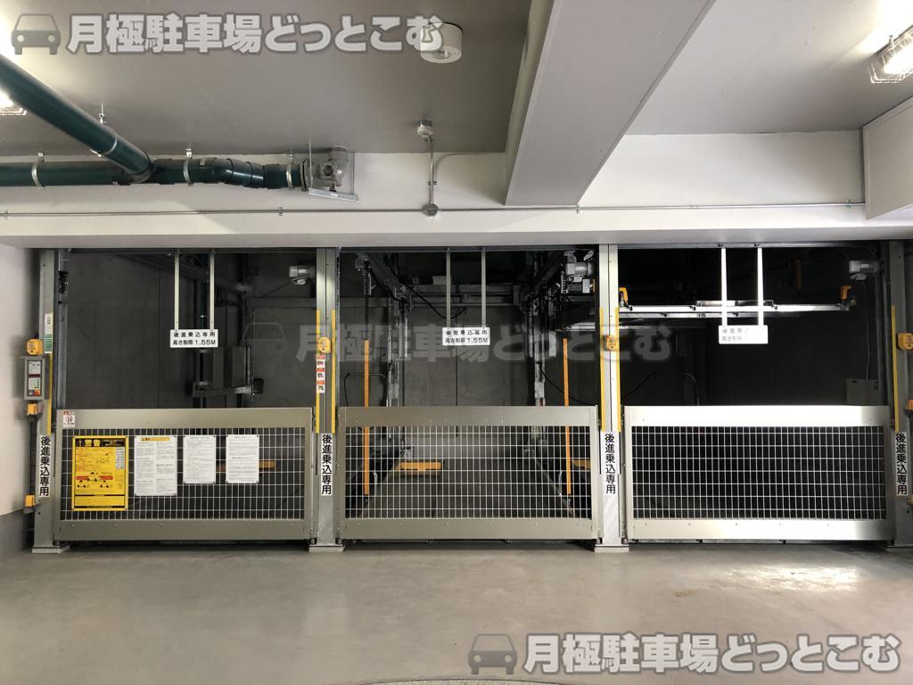 横浜市鶴見区鶴見中央4-34-24の月極駐車場2