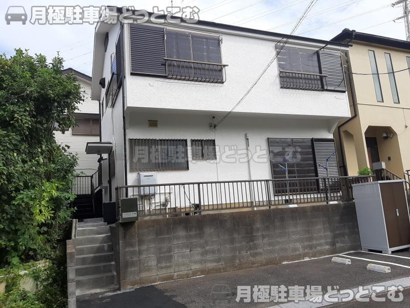 横浜市保土ヶ谷区狩場町422-41の月極駐車場2