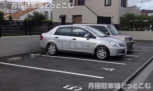 さいたま市浦和区木崎2-1-1の月極駐車場2