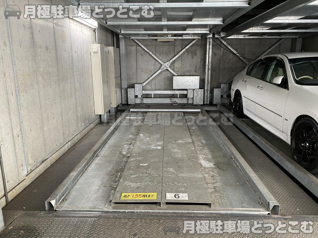 横浜市南区二葉町1-1-11の月極駐車場2