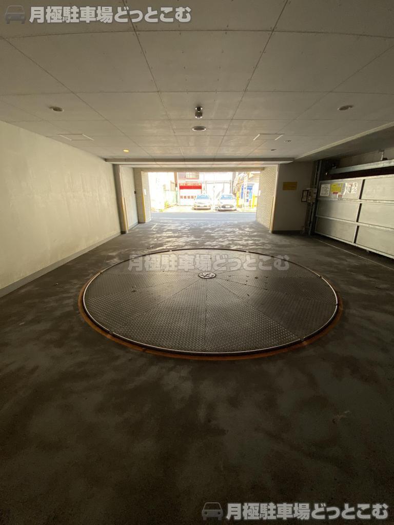 横浜市中区野毛町1-23-3の月極駐車場2