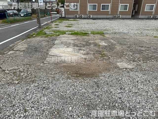 大府市中央町2丁目55の月極駐車場8