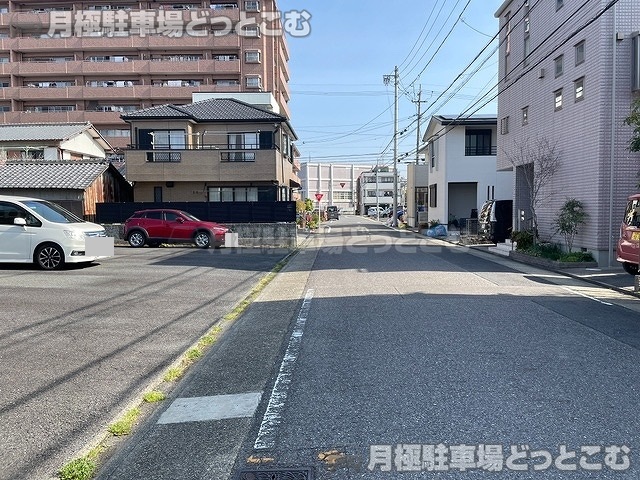 名古屋市西区南堀越1丁目602の月極駐車場8