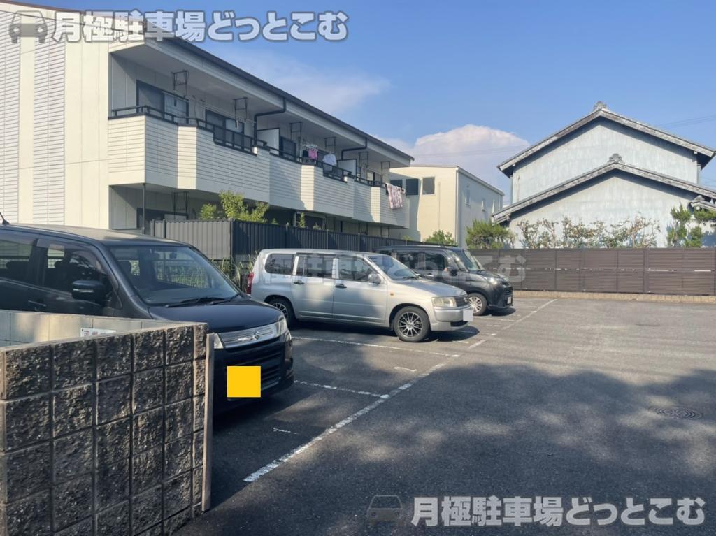 名古屋市港区春田野1丁目2406の月極駐車場2