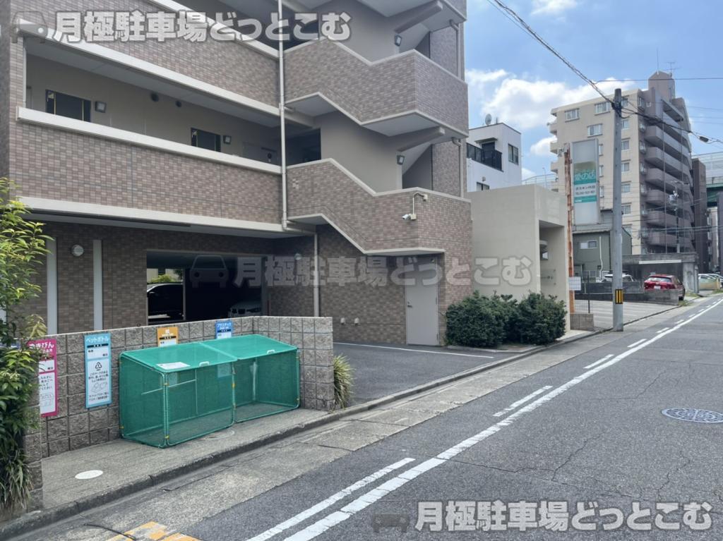 名古屋市西区上名古屋3丁目8-23の月極駐車場10
