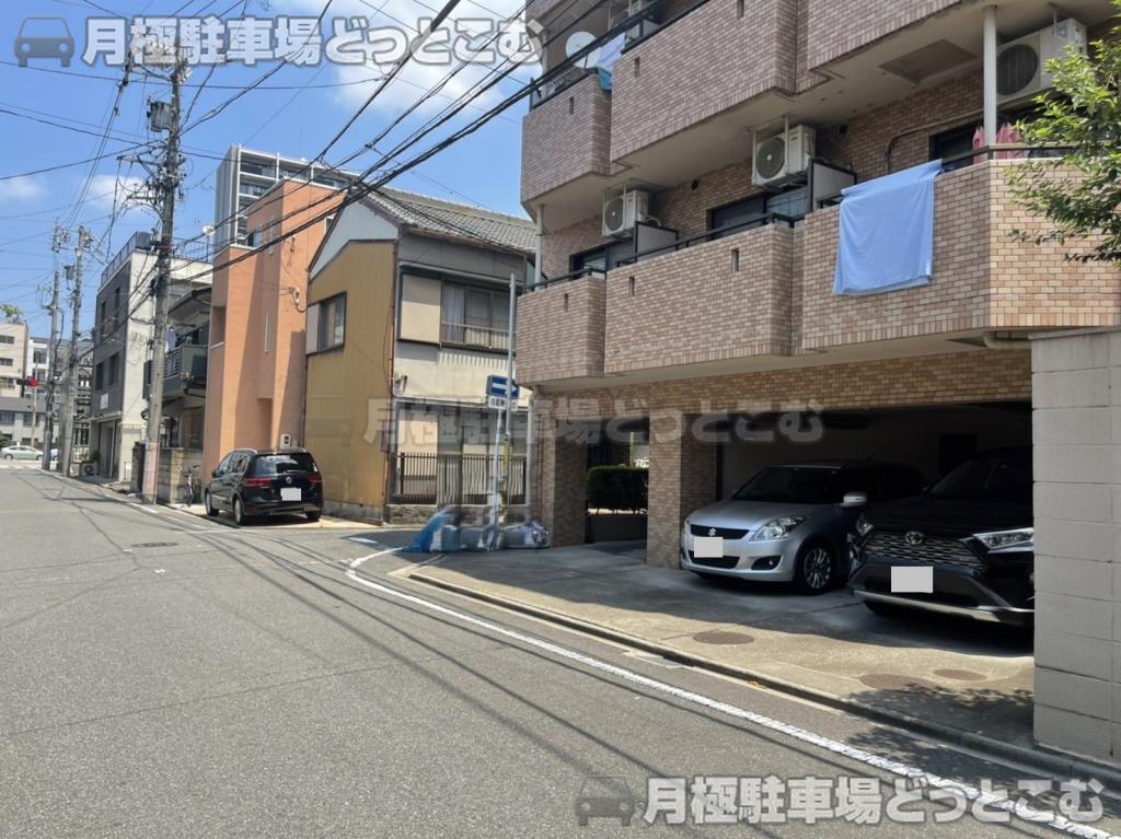 名古屋市西区幅下1丁目2-21の月極駐車場2