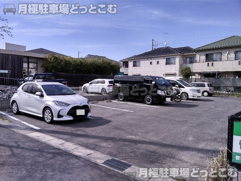 日進市竹の山4丁目621の月極駐車場6
