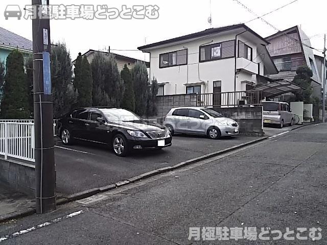横浜市鶴見区北寺尾1-15の月極駐車場2