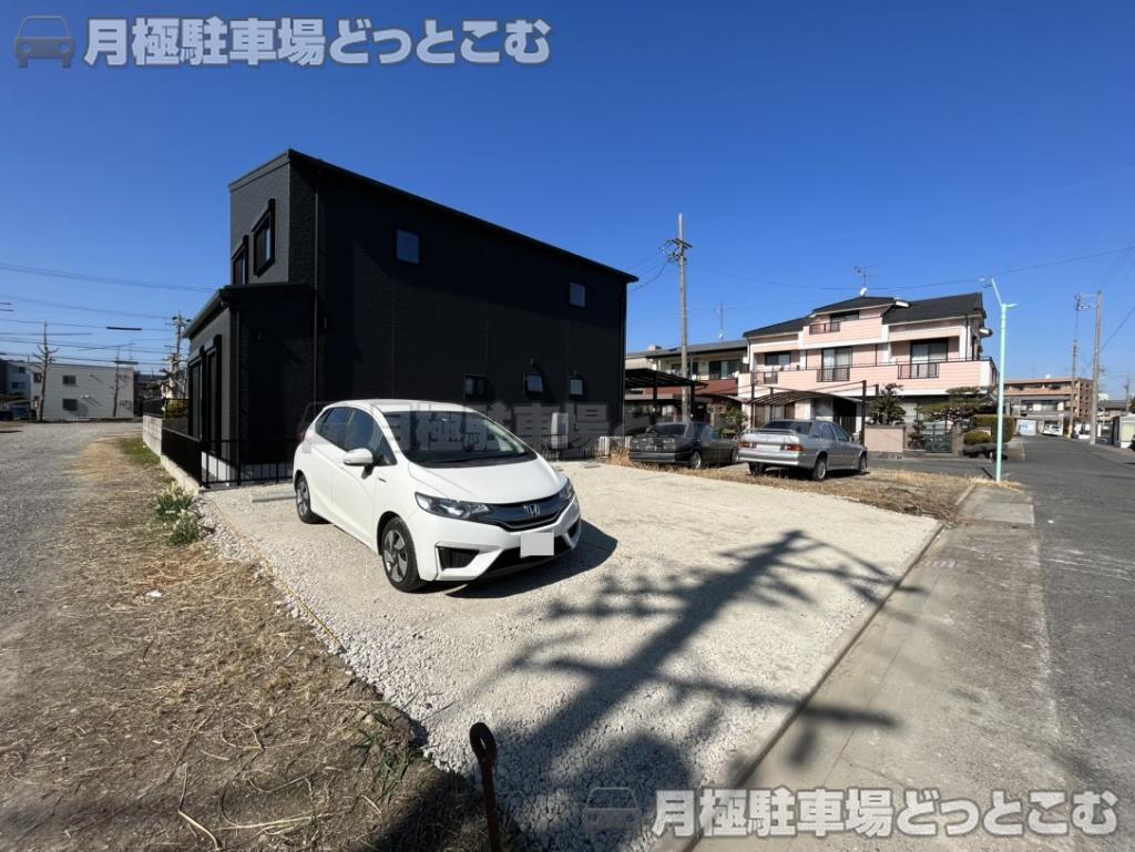 名古屋市中川区法華2丁目69-3の月極駐車場5