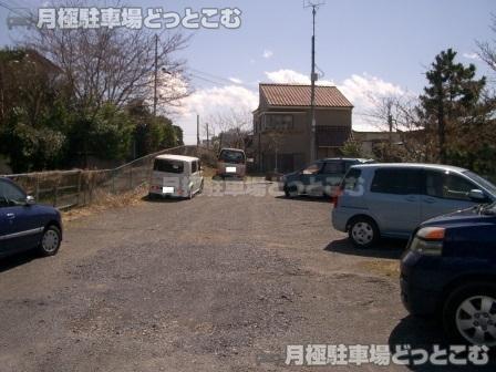 川崎市多摩区生田8丁目15番の月極駐車場2