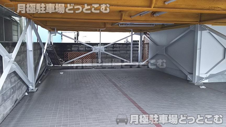 横浜市西区浅間町4-334-5の月極駐車場2