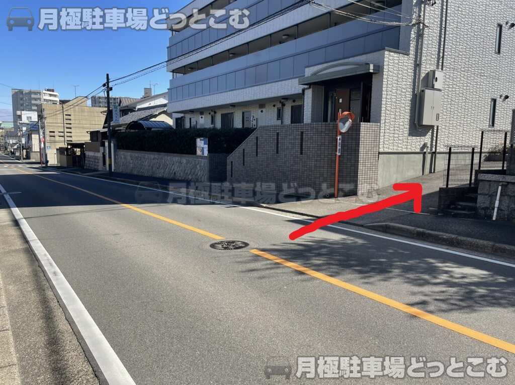 名古屋市昭和区南分町5丁目4の月極駐車場3