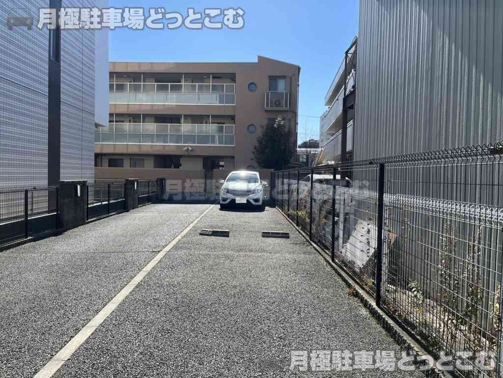名古屋市東区筒井3丁目22-29の月極駐車場2