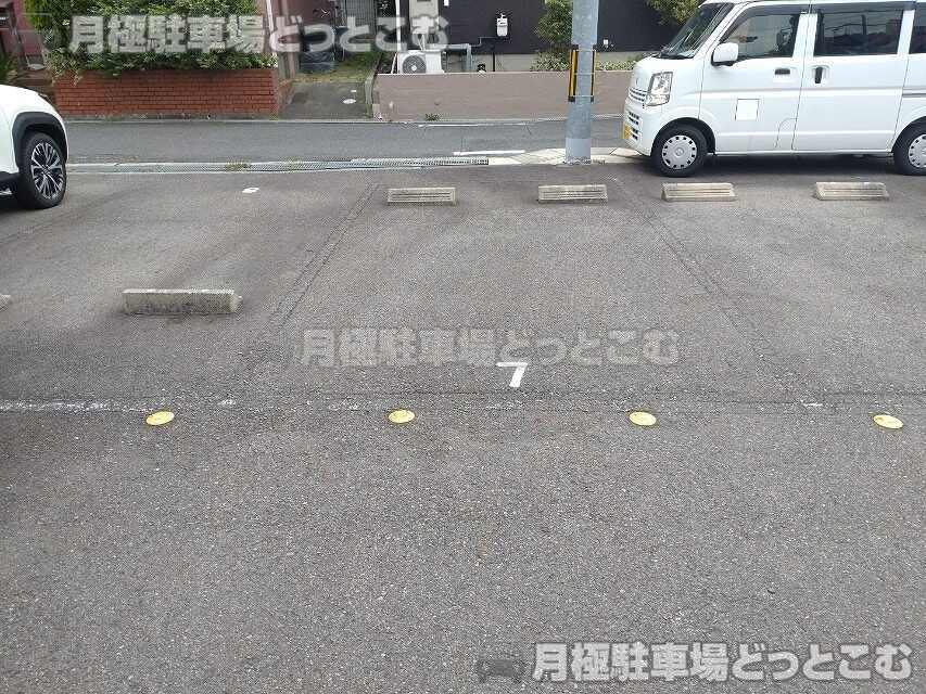 瀬戸市平町2丁目115の月極駐車場2