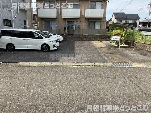 名古屋市守山区大森3丁目1015の月極駐車場3