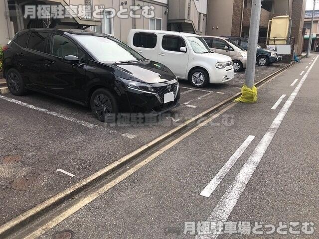 名古屋市北区八代町1丁目82の月極駐車場3