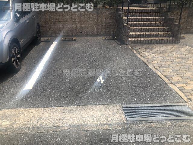 福岡市西区上山門2丁目40-22の月極駐車場2