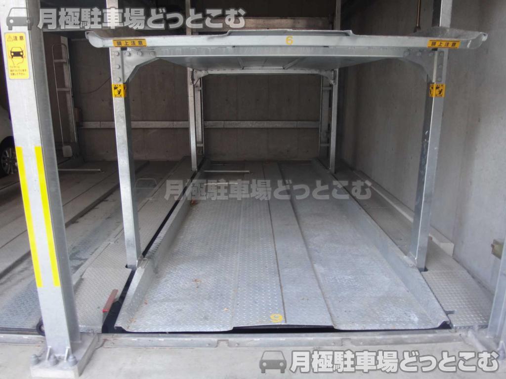 横浜市西区中央1-31-4の月極駐車場3