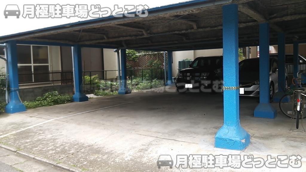 川崎市幸区幸町4丁目9番の月極駐車場1