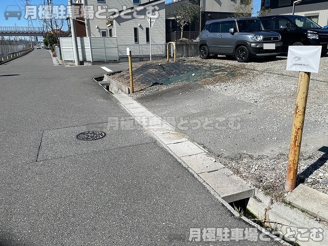 春日井市堀ノ内町北2丁目7-1の月極駐車場4