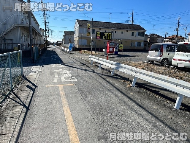 加須市富士見町425の月極駐車場8