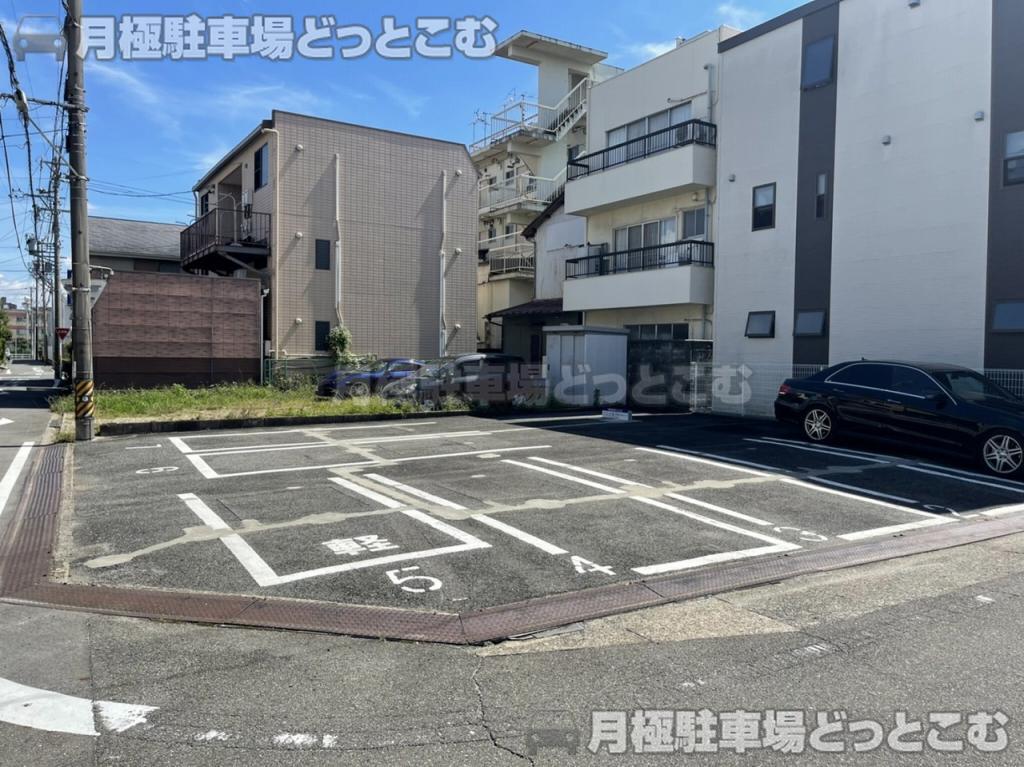 名古屋市北区大杉3丁目502番の月極駐車場7