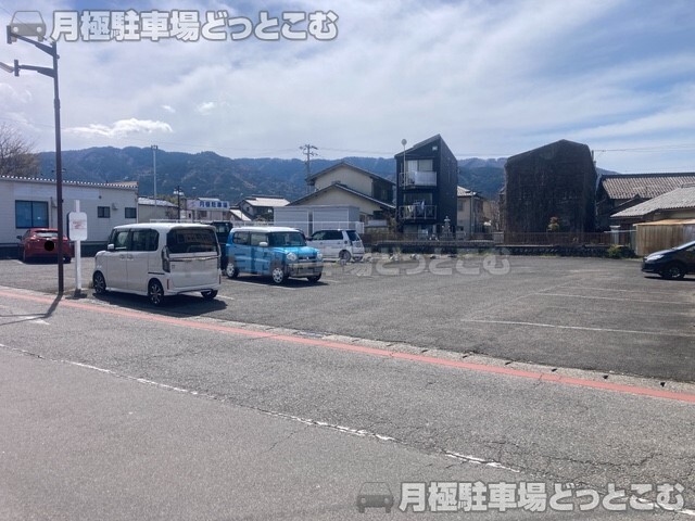 不破郡垂井町字梅之木原1808番8の月極駐車場2