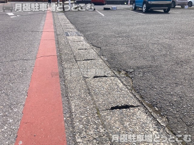 不破郡垂井町字梅之木原1808番8の月極駐車場8