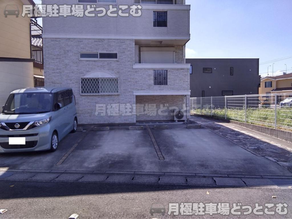 春日井市町田町1丁目7の月極駐車場2