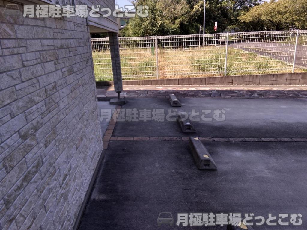 春日井市町田町1丁目7の月極駐車場5