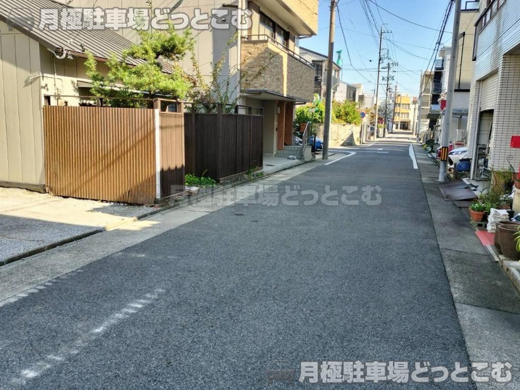名古屋市東区徳川2丁目1801-6の月極駐車場8