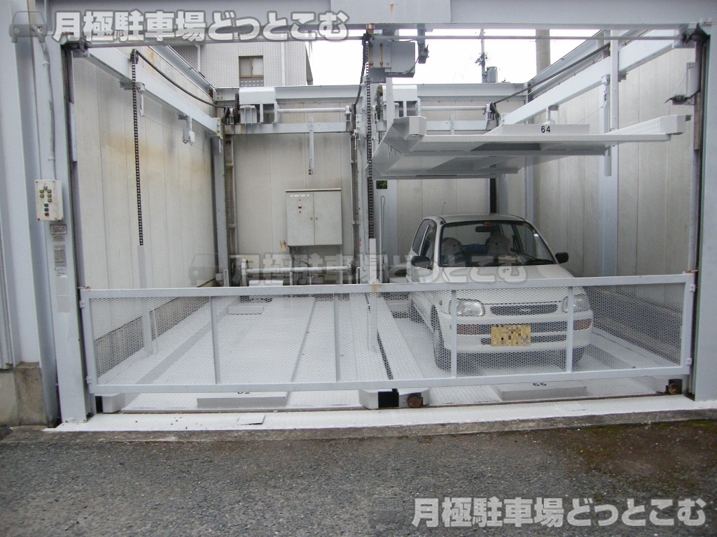 大阪市城東区関目1-3-11の月極駐車場3