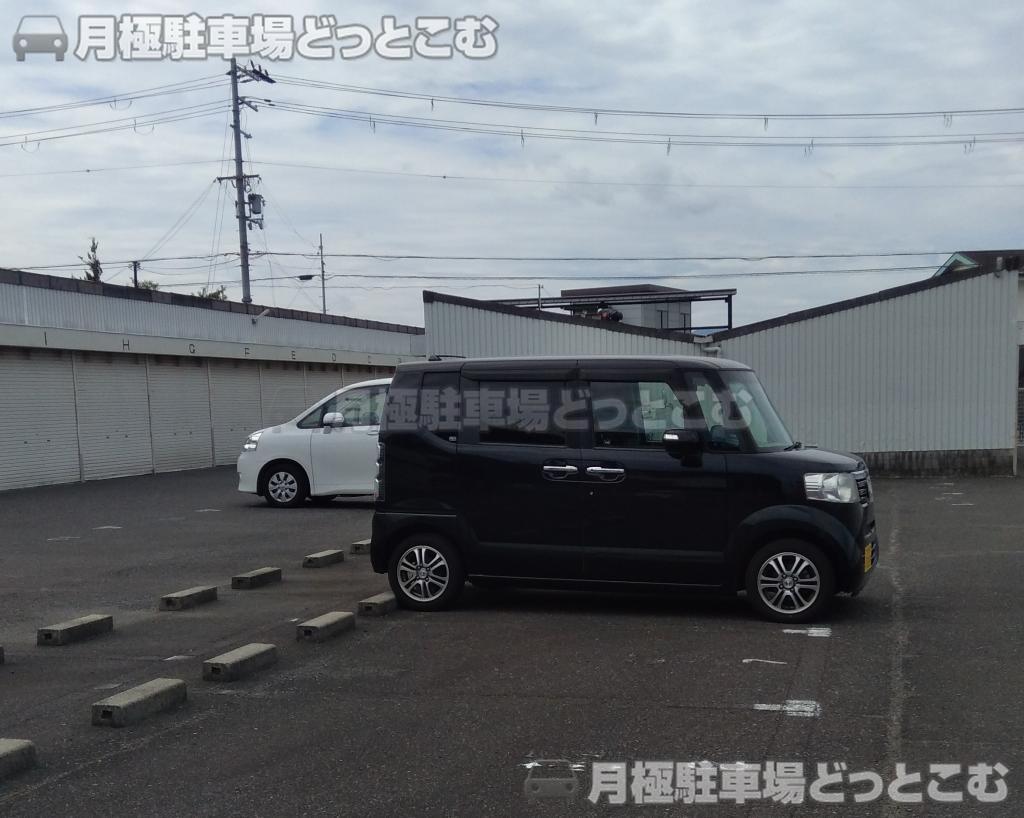 堺市中区陶器北495,496,497-3,498の月極駐車場3