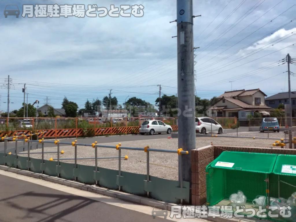 横浜市泉区下飯田町620-1の月極駐車場2