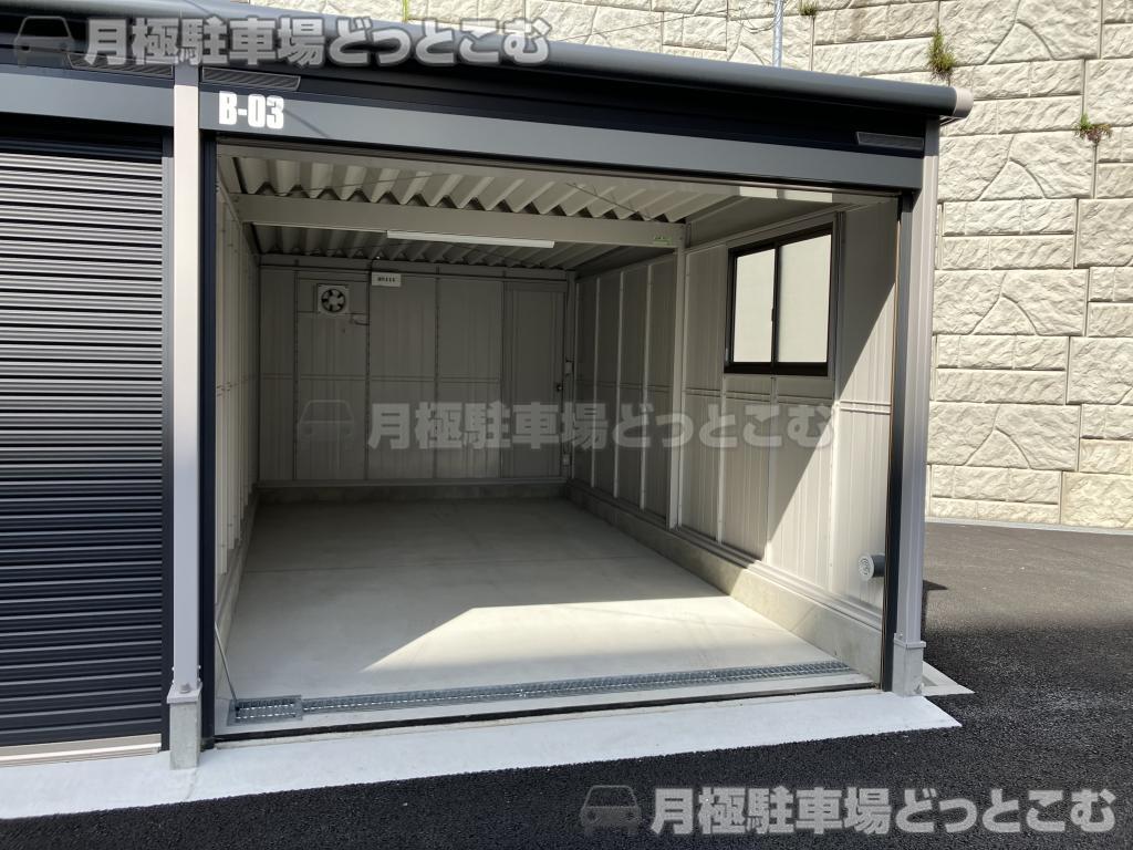 取手市取手3丁目4-25の月極駐車場2