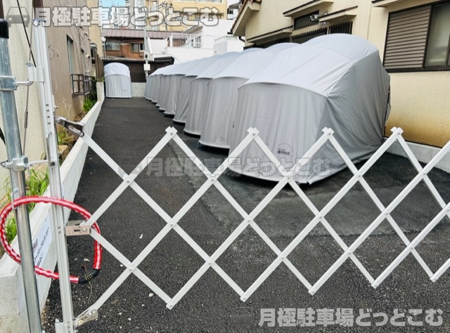 渋谷区笹塚2-22-7の月極駐車場2