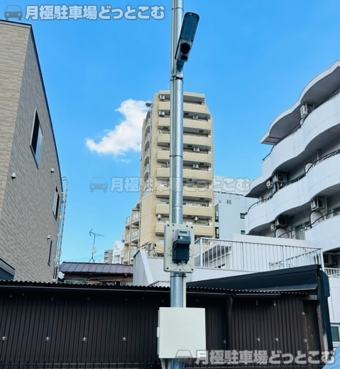 渋谷区笹塚2-22-7の月極駐車場3